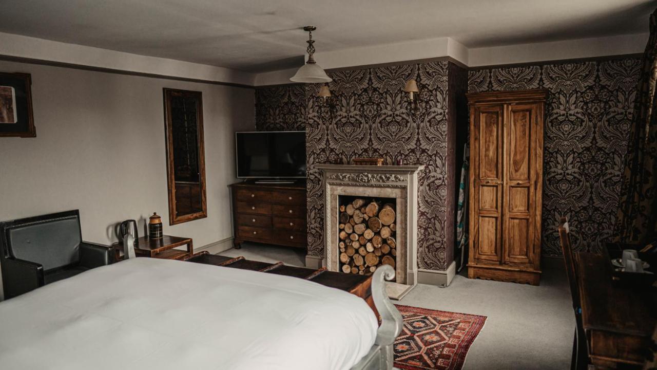 Elephant Hotel Пангборн Екстериор снимка