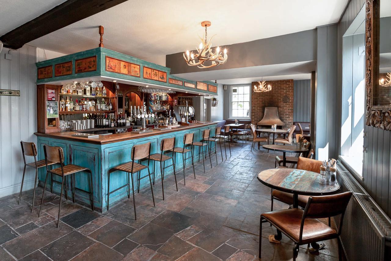 Elephant Hotel Пангборн Екстериор снимка